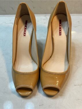 Prada Patent Leather Block Heel Pumps, Peep Toe in Tan